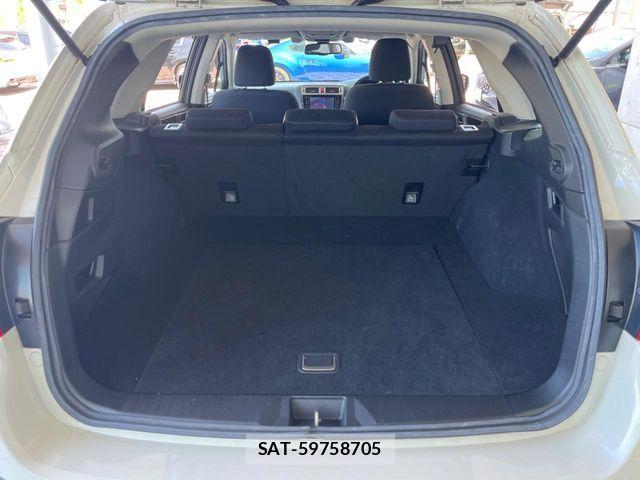 Subaru OUTBACK 2016-09 8438319-13