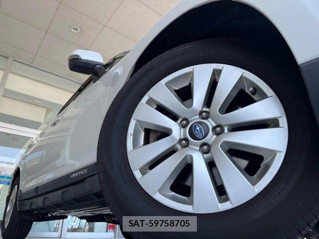 Subaru OUTBACK 2016-09 8438319-15