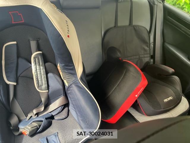 Subaru OUTBACK 2015-09 8438321-18