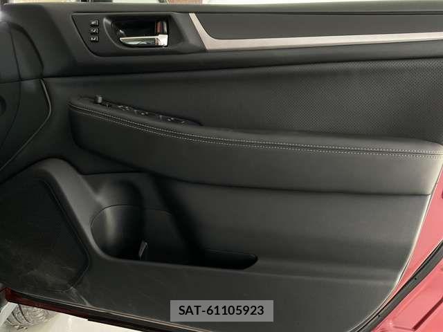 Subaru OUTBACK 2019-12 8525463-13