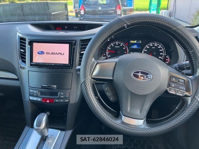 Subaru OUTBACK 2012-05 8525472-13