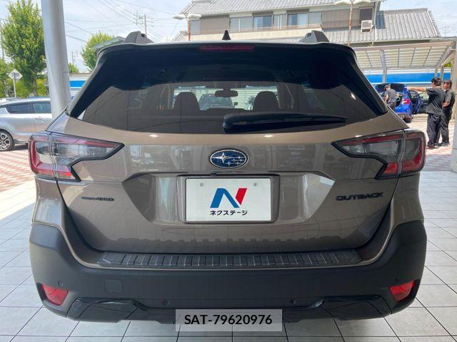 Subaru OUTBACK 2021-12 8562367-15