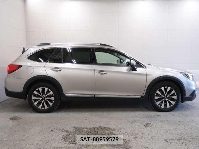 Subaru OUTBACK 2015-02 8562370-18
