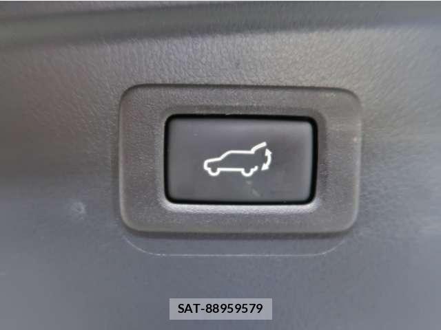 Subaru OUTBACK 2015-02 8562370-20