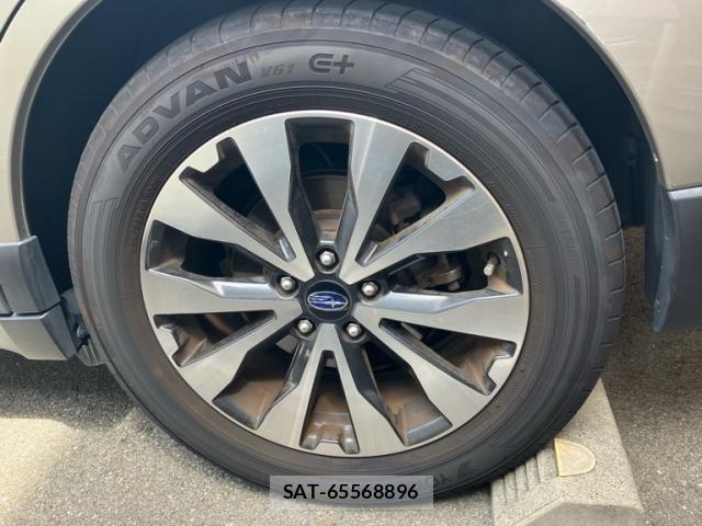 Subaru OUTBACK 2015-02 8562369-6