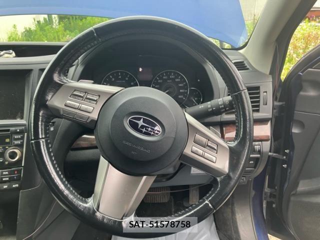 Subaru OUTBACK 2011-09 8627427-21