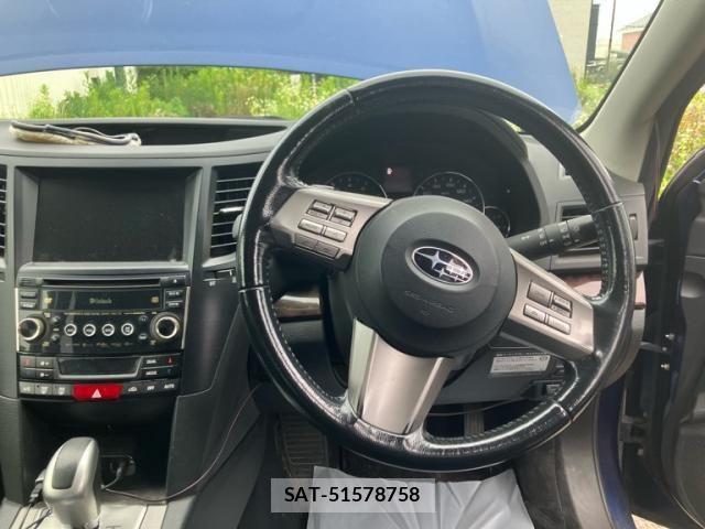 Subaru OUTBACK 2011-09 8627427-24
