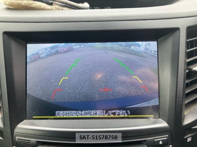 Subaru OUTBACK 2011-09 8627427-28