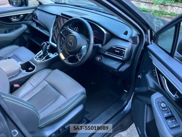 Subaru OUTBACK 2023-12 8627412-16
