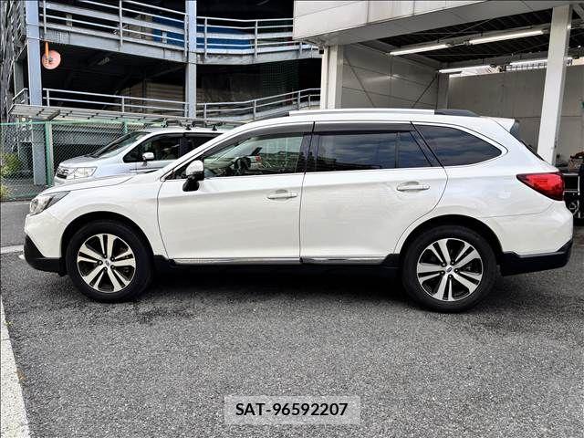 Subaru OUTBACK 2019-05 8627416-9