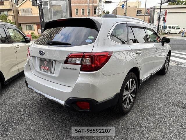 Subaru OUTBACK 2019-05 8627416-10