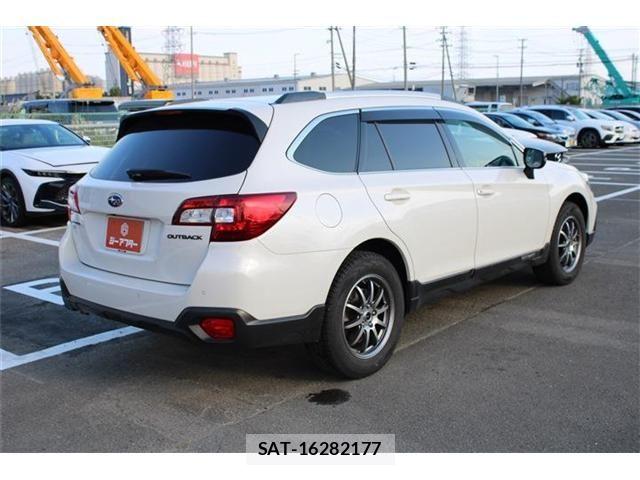 Subaru OUTBACK 2018-11 8627418-10