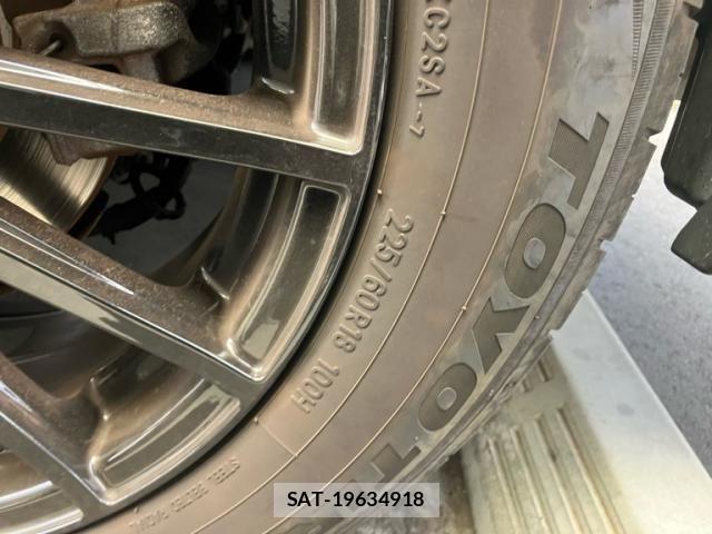 Subaru OUTBACK 2018-03 8627425-9