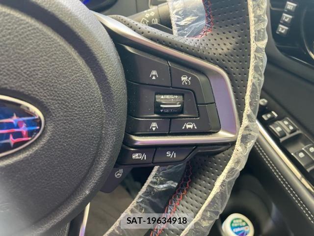 Subaru OUTBACK 2018-03 8627425-21