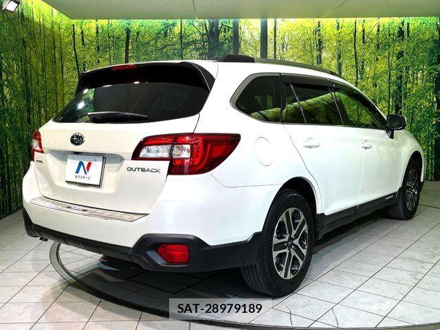 Subaru OUTBACK 2019-03 8627421-16