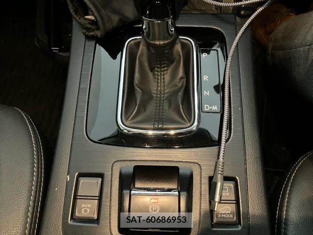 Subaru OUTBACK 2019-03 8627423-16
