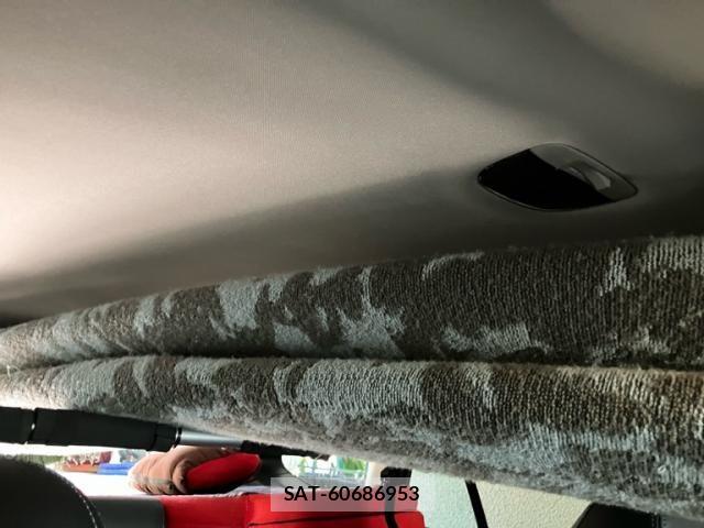 Subaru OUTBACK 2019-03 8627423-18