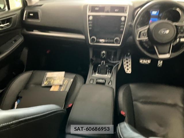 Subaru OUTBACK 2019-03 8627423-7