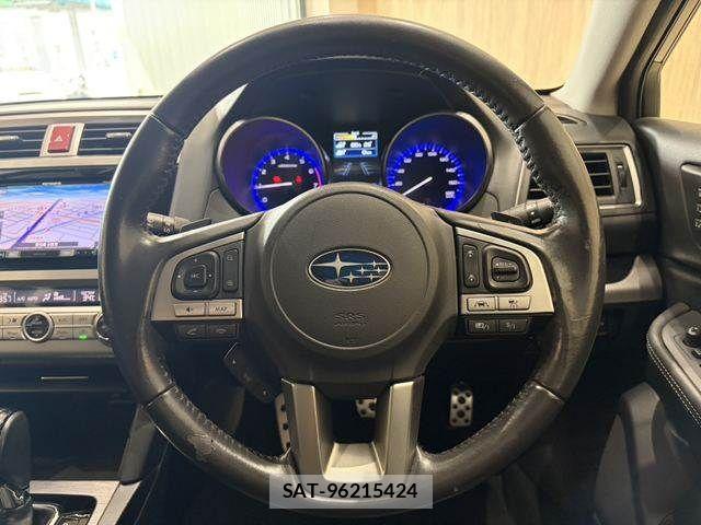 Subaru OUTBACK 2016-03 8627424-11
