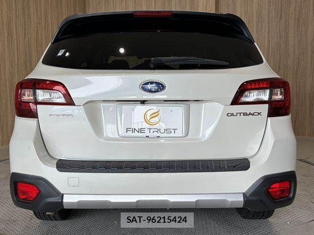 Subaru OUTBACK 2016-03 8627424-19