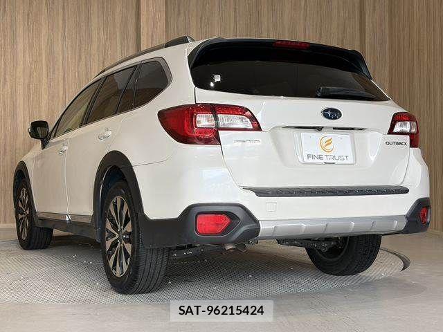 Subaru OUTBACK 2016-03 8627424-20