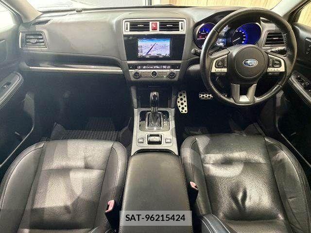 Subaru OUTBACK 2016-03 8627424-2