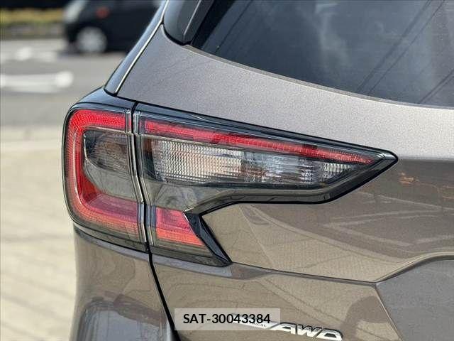 Subaru OUTBACK 2024-04 8659836-28