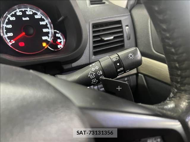 Subaru OUTBACK 2014-07 8659840-17