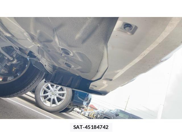 Subaru OUTBACK 2017-03 8659841-14