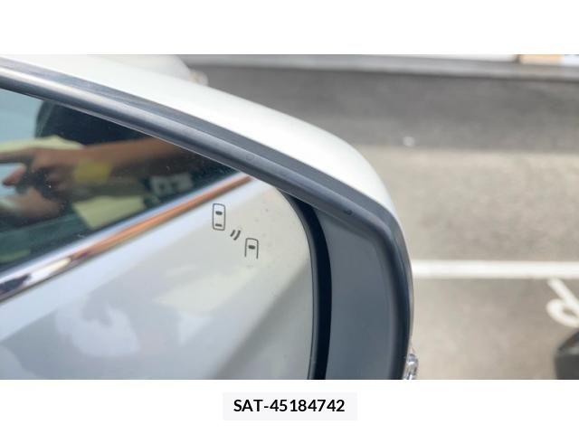 Subaru OUTBACK 2017-03 8659841-5