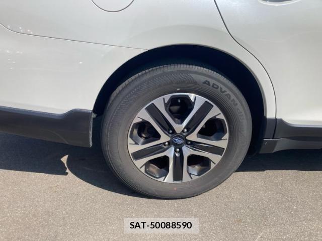 Subaru OUTBACK 2018-10 8743289-12