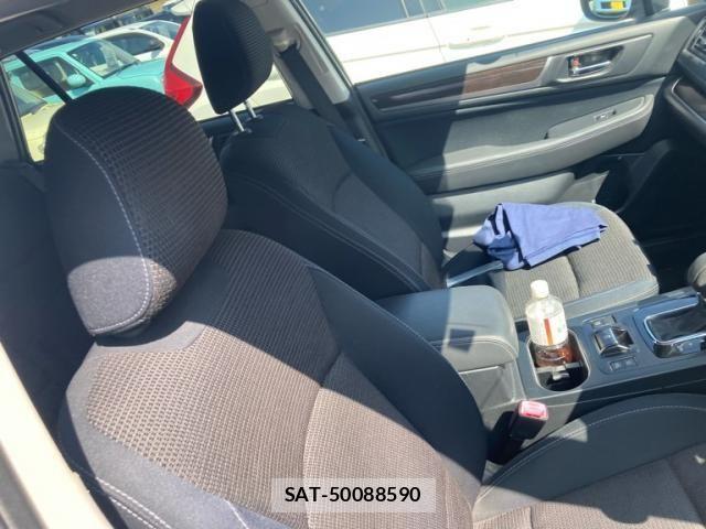 Subaru OUTBACK 2018-10 8743289-16