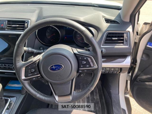 Subaru OUTBACK 2018-10 8743289-17