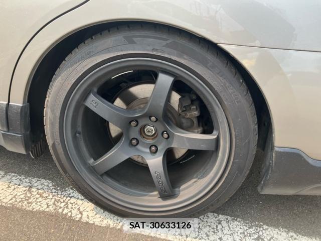 Subaru OUTBACK 2016-10 8743291-15