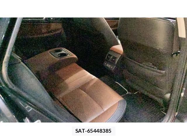 Subaru OUTBACK 2020-06 8780809-12