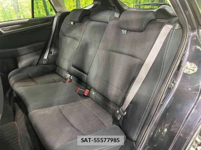 Subaru OUTBACK 2018-02 8780811-13