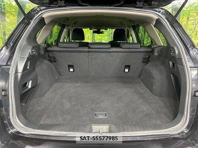 Subaru OUTBACK 2018-02 8780811-1