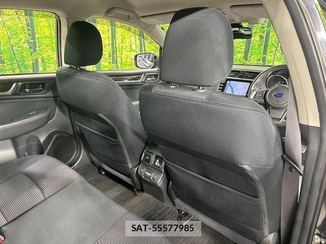 Subaru OUTBACK 2018-02 8780811-19