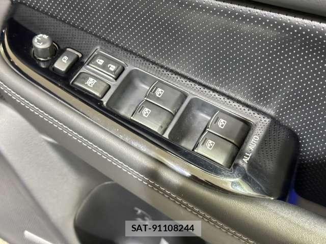 Subaru OUTBACK 2015-10 8796423-18