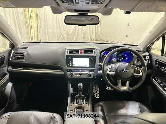Subaru OUTBACK 2015-10 8796423-19
