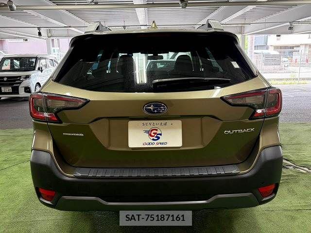 Subaru OUTBACK 2023-05 8796418-15