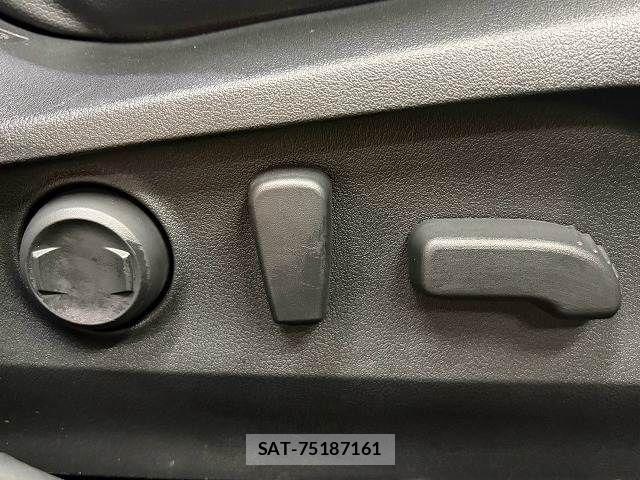 Subaru OUTBACK 2023-05 8796418-6