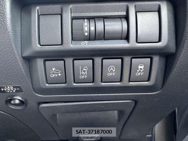 Subaru OUTBACK 2015-02 8796425-19