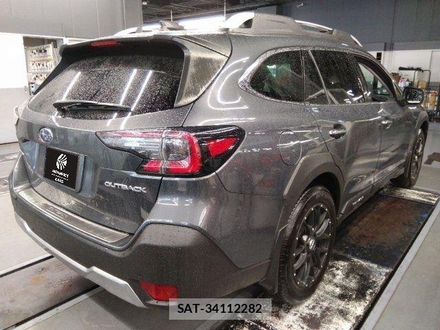 Subaru OUTBACK 2024-05 8829869-2