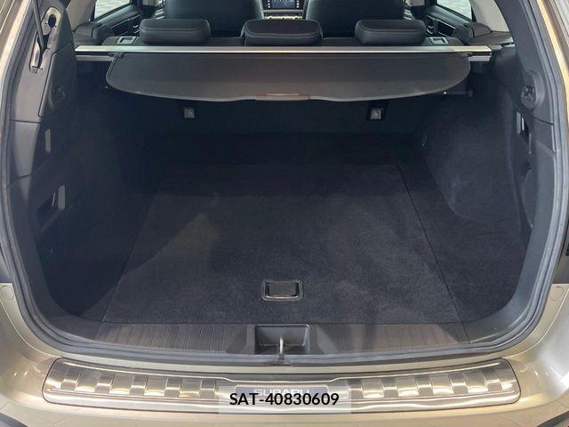 Subaru OUTBACK 2017-08 8829871-11
