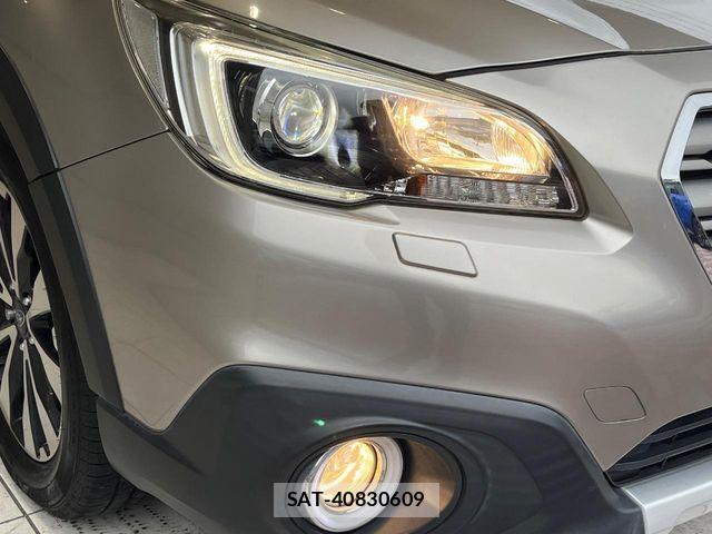 Subaru OUTBACK 2017-08 8829871-13