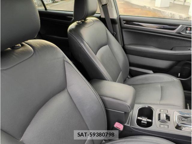 Subaru OUTBACK 2018-03 8849541-5