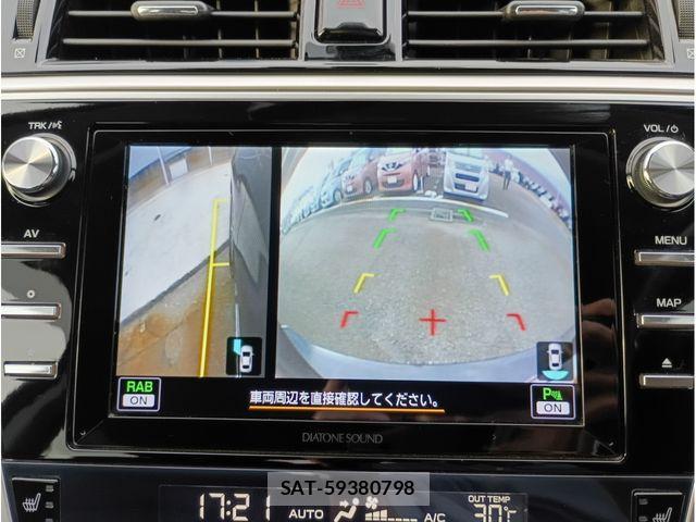 Subaru OUTBACK 2018-03 8849541-7