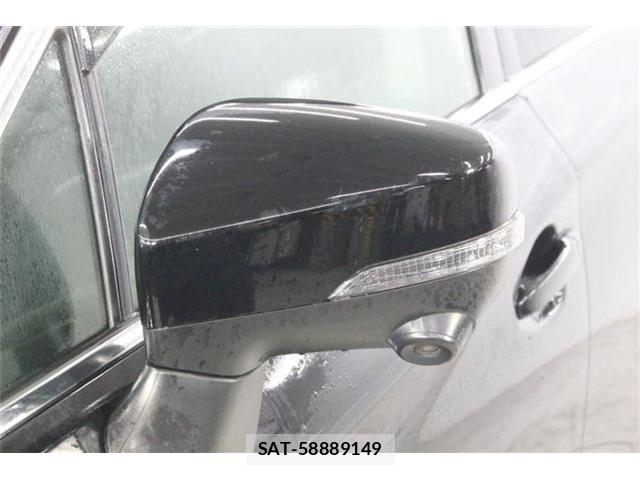 Subaru OUTBACK 2017-12 8849542-16