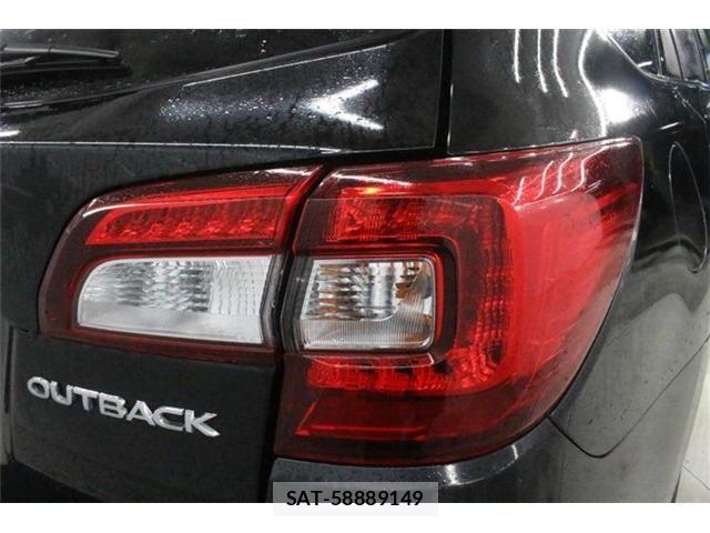 Subaru OUTBACK 2017-12 8849542-18